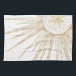 Elegantes Gold Doodles Sun Moon Mandala Design Geschirrtuch<br><div class="desc">Dieses wunderschöne, mystische, weiße, goldene Sonne und halbmondfarbener Mond mandala Universum Thema ästhetische Design ist perfekt für Wohngestaltung, Alltagsmode oder besondere Ereignisse verzaubert Dekoration. Ein hübsches, skurriles, weißes, goldenes und mondfarbenes Mandala-Design mit Blume und Blätter, Doodles, Sternen, Punkten, Diamanten, Kreisen, Dreiecken und geometrischen Formen im Meerjungstatzenformat, mit einer halbmondglühenden Bühne,...</div>