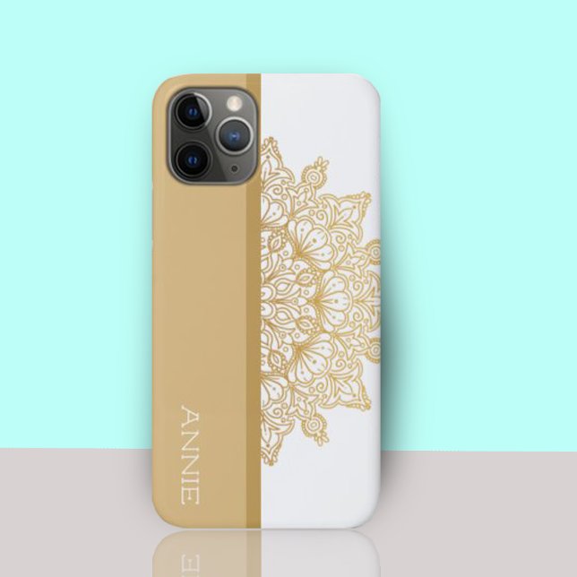 Elegantes Gold Mandala Muster auf weißem Namen Case-Mate iPhone Hülle (Elegant Gold Mandala Pattern on White Name Case-Mate iPhone Case)
