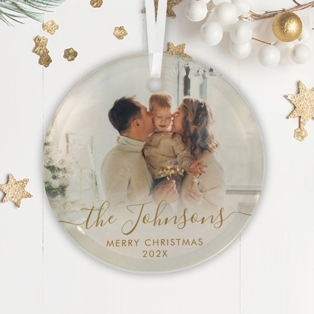 Elegantes Gold Script Family Foto Frohe Weihnachte Ornament Aus Glas (Von Creator hochgeladen)