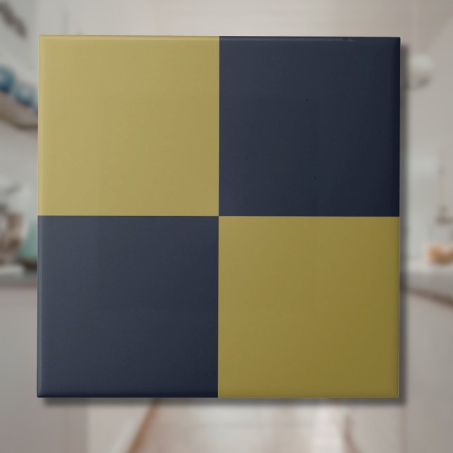 Elegantes Gold- und Navy-Blue-Checkered-Muster Fliese (Von Creator hochgeladen)