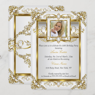 Elegantes Gold White Pearl Damask Foto Geburtstag Einladung