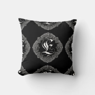 Elegantes gotisches Initial-Kissen mit E Kissen