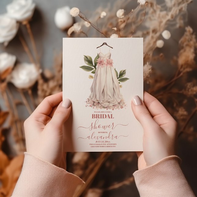 Elegantes Grün und Hochzeitskleid Brautparty Einladung (Von Creator hochgeladen)