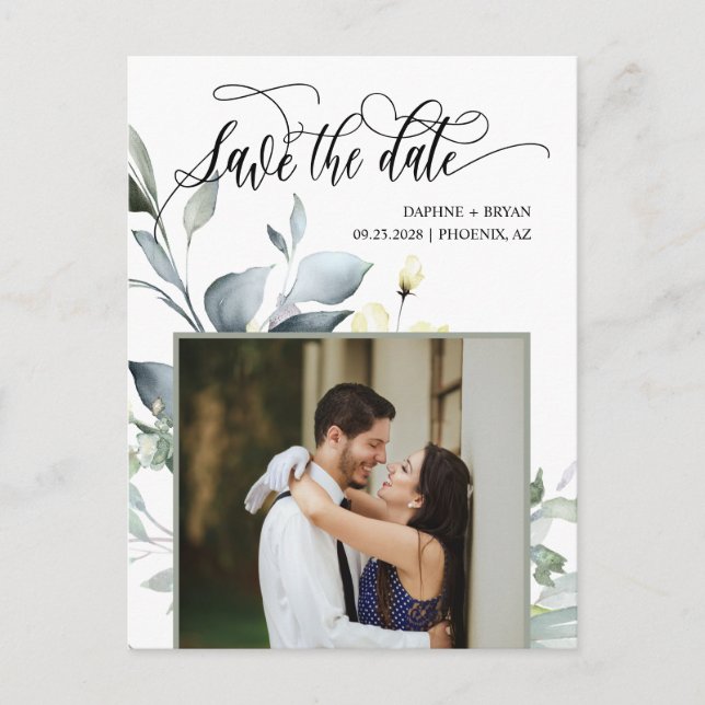 Elegantes grünes Blätter QR Code Foto Save the Dat Ankündigungspostkarte (Vorderseite)