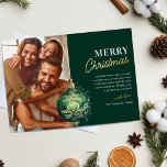 Elegantes grünes Ornament Foto Weihnachten Folien Feiertagskarte<br><div class="desc">Ausgeklügelte Familienurlaubskarte mit dunkelgrünem Hintergrund,  elegantem Weihnachtsdekor mit goldener und grüner Goldfolie,  Familienname,  Nachricht und einer Fotovorlage,  die Sie durch Ihre eigene ersetzen können.</div>
