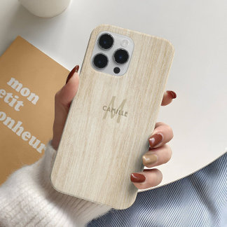 Elegantes, hellbeiges Holzeffekt Monogramm iPhone 16 Pro Hülle