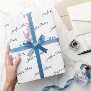 Elegantes Hochzeitsgeschenk mit anpassbaren Namen  Geschenkpapier