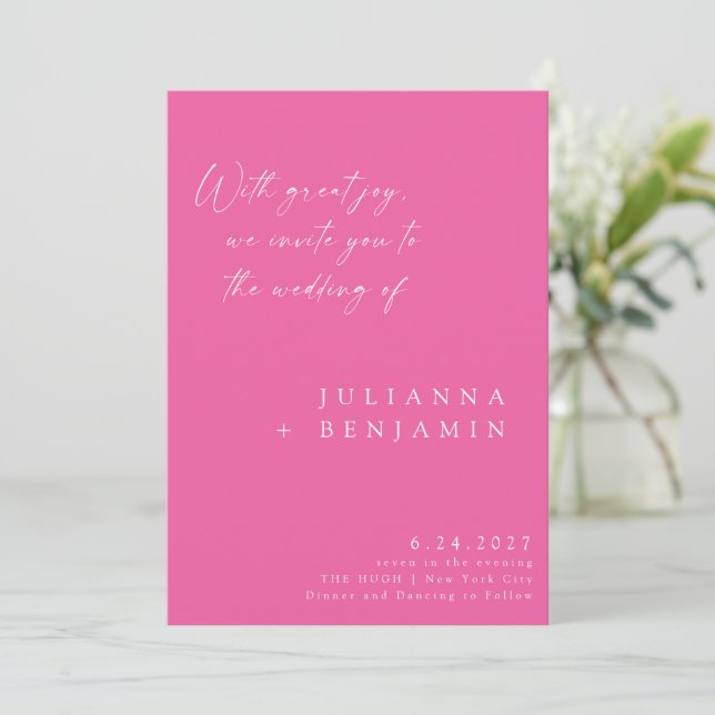 Elegantes Hot Pink Minimalistisch Chic Script Hoch Einladung (Stehend Vorderseite)