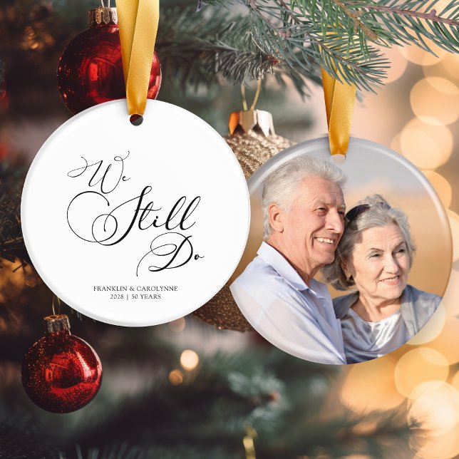 Elegantes Jubiläum Vow Renewal Foto Weihnachten Keramik Ornament (Elegant Anniversary Vow Renewal Photo Christmas Ceramic Ornament)