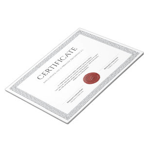 Elegantes klassisches Diplom-Zertifikat mit rotem Notizblock