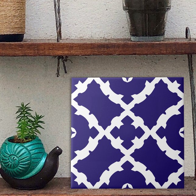 Elegantes klassisches Marinemuster in Blau und Wei Fliese (Von Creator hochgeladen)