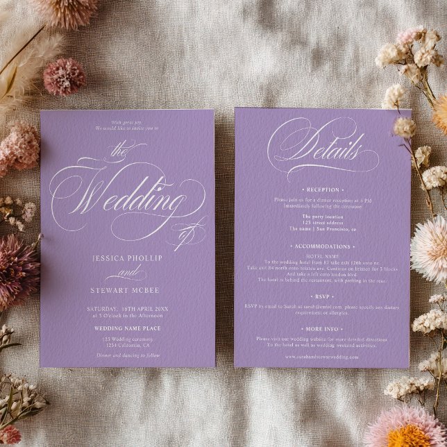 Elegantes LavendelScript in einer Hochzeit Einladung (Elegant lavender Script All in One Wedding Invitation)