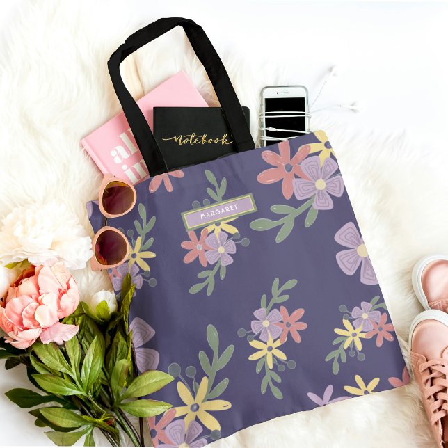Elegantes Lila-Purple-Boho-Blumenmuster (Von Creator hochgeladen)