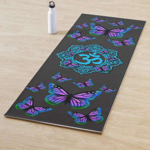 Elegantes lila Schmetterlingssymbol Yogamatte