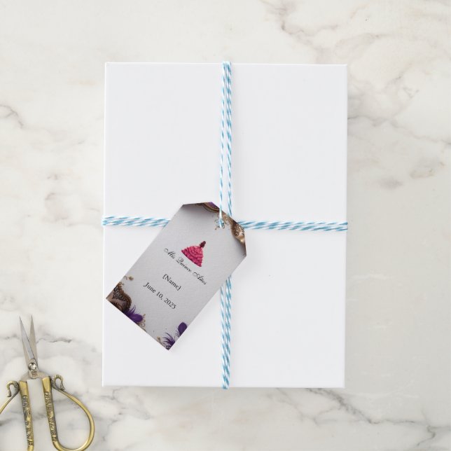 Elegantes Lila und Gold Quinceñera Party Geschenkanhänger (Mit Garn)