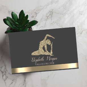 Elegantes Mädchen im Yoga mit goldener Streifen-Gl Visitenkarte