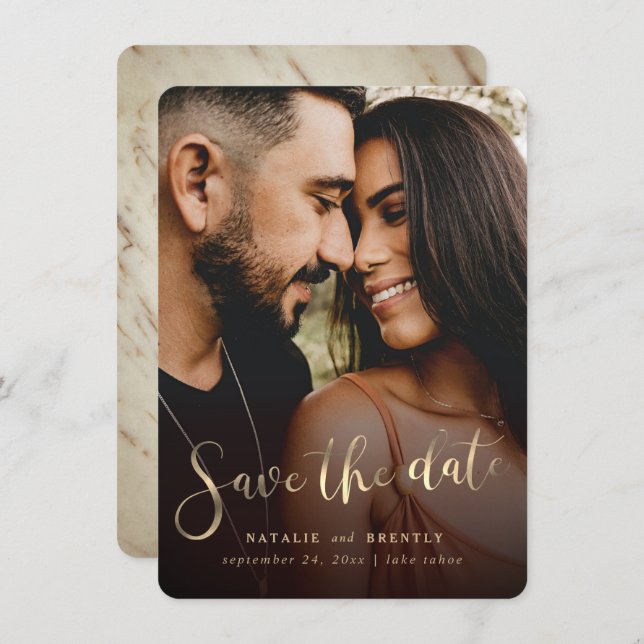 Elegantes Marble Gold Script & Full Bleed Foto Save The Date (Vorne/Hinten)