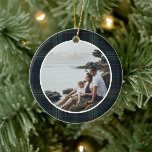 Elegantes marineblaues und grünes kariertes Weihna Keramik Ornament