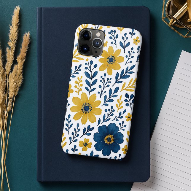 Elegantes, mediterranes Blumenmuster Case-Mate iPhone Hülle (Von Creator hochgeladen)