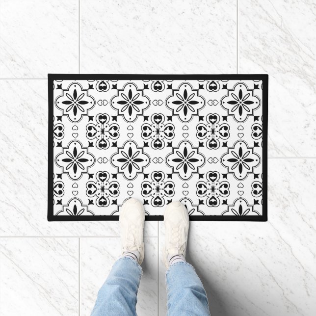 Elegantes mediterranes Schwarz-Weiß-Muster Fußmatte (Indoor)