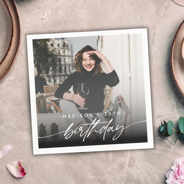 Elegantes Minimal Birthday Party Foto Modernes Skr Serviette (Von Creator hochgeladen)