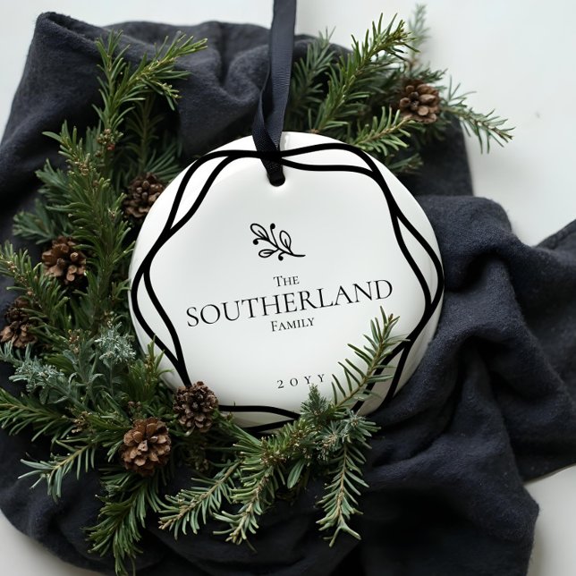 Elegantes Minimal Leaf Foliage Black & White Foto Keramik Ornament (Elegant Minimal Leaf Foliage Black & White Photo Ceramic Ornament (Front))