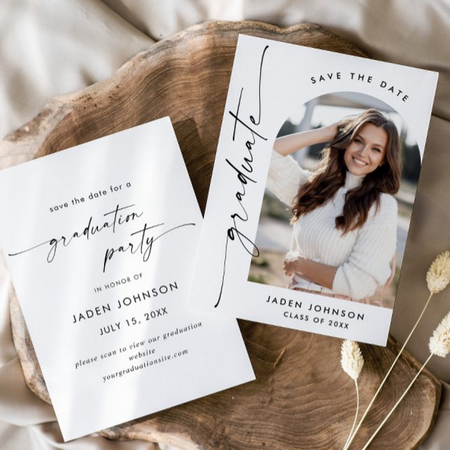 Elegantes Minimalistisch Graduation Party One Foto Save The Date (Von Creator hochgeladen)