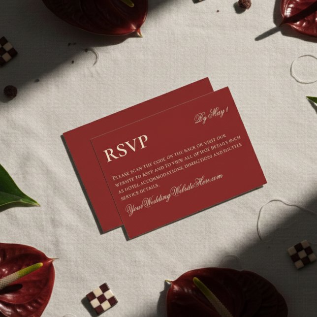 Elegantes Minimalistisches altes Geld kühne rote H RSVP Karte (Classic Red with Modern Luxury Font Wedding Suite, a perfect elegant touch for the event!)