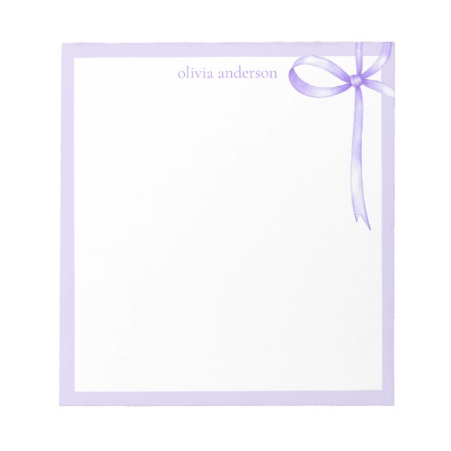 Elegantes Minimalistisches Lila Bow Monogramm Notizblock (Vorderseite)