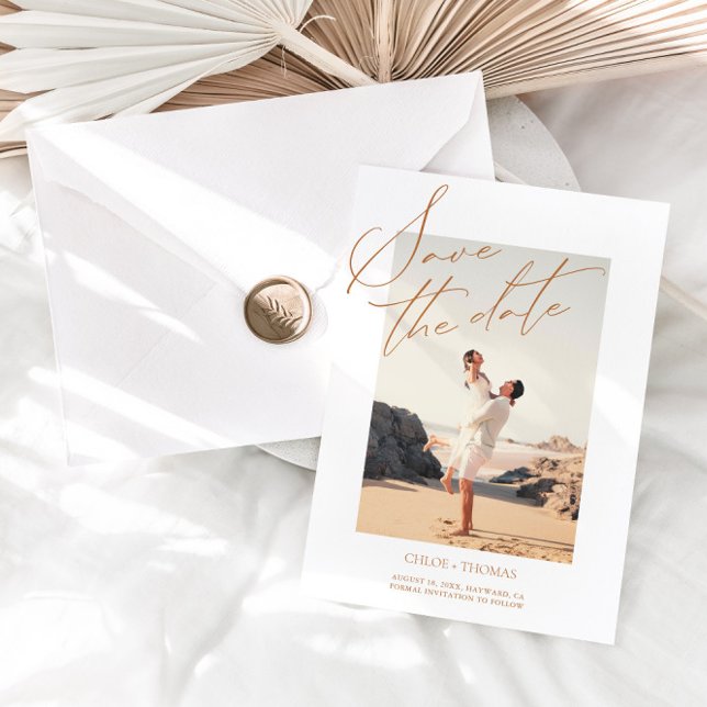 Elegantes Minimalistisches Script-Foto Save The Date (Von Creator hochgeladen)