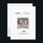 Elegantes, modernes Foto mit rotem Bug Feiertagspostkarte<br><div class="desc">Elegante moderne,  traditionelle Rot-Bug-Multiskript und Serifentypografie Frohe Weihnachts-Foto Holiday Postcard.</div>