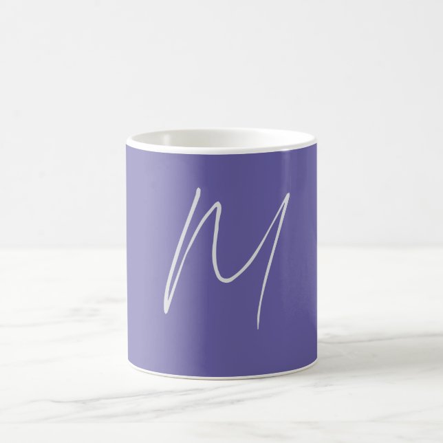 Elegantes modernes Monogramm mit eigenem Namen Kaffeetasse (Mittel)