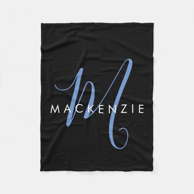 Elegantes, modernes Schwarz-Blau-Script-Monogramm Fleecedecke (Vorderseite)