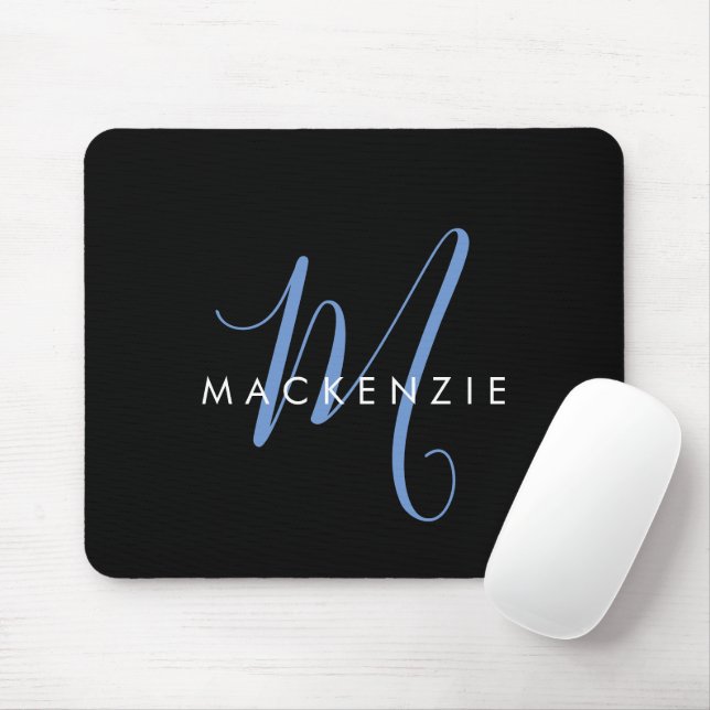 Elegantes, modernes Schwarz-Blau-Script-Monogramm Mousepad (Mit Mouse)