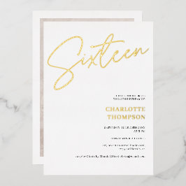 Elegantes modernes weißes Foto Sweet 16 gold Folieneinladung