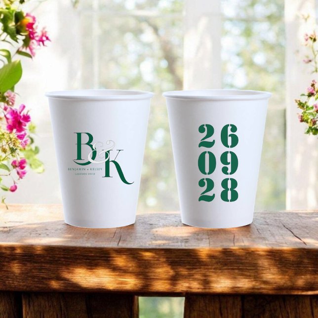 Elegantes Monogram Initials Polterabend-Party Pappbecher (Elegant Monogram Initials Wedding Shower Party Paper Cups)