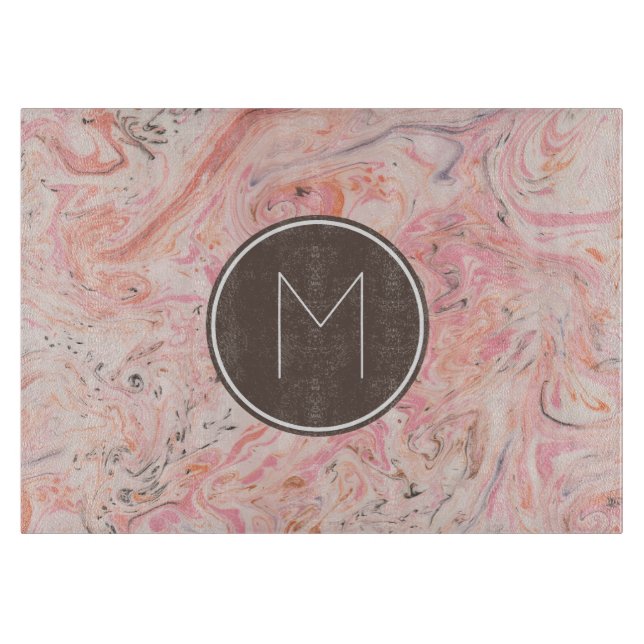 Elegantes Monogramm aus rosa Marmor Schneidebrett (Vorderseite)