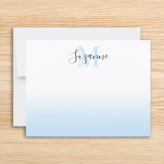 Elegantes Monogramm Blassblauer Ombre Mitteilungskarte