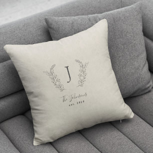Elegantes monogramm in schwarz und weiß kissen