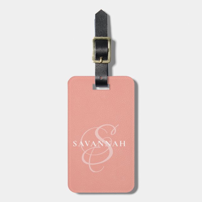 Elegantes Monogramm-Script Blushrosa Süßes Leder Gepäckanhänger (Vorderseite vertikal)