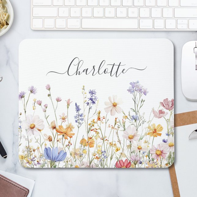 Elegantes Monogramm Wasserfarbe Bunte Wildblume Mousepad (In situ)
