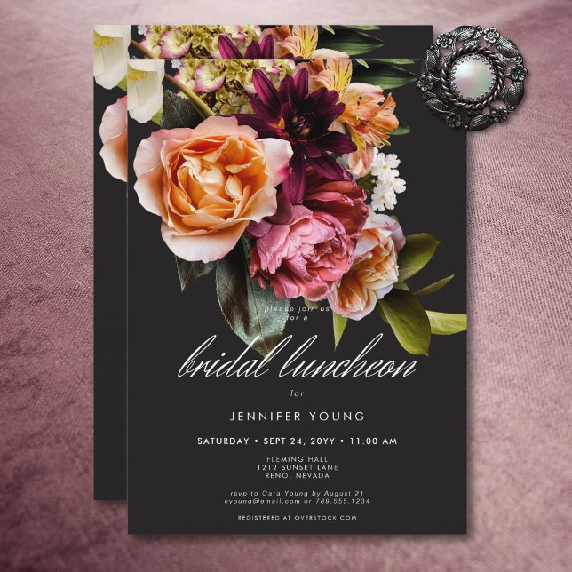 Elegantes Moody Burgundy & Pink Bridal Mittagessen Einladung (Elegant Moody Burgundy & Pink Floral Bridal Lunch Invitation)