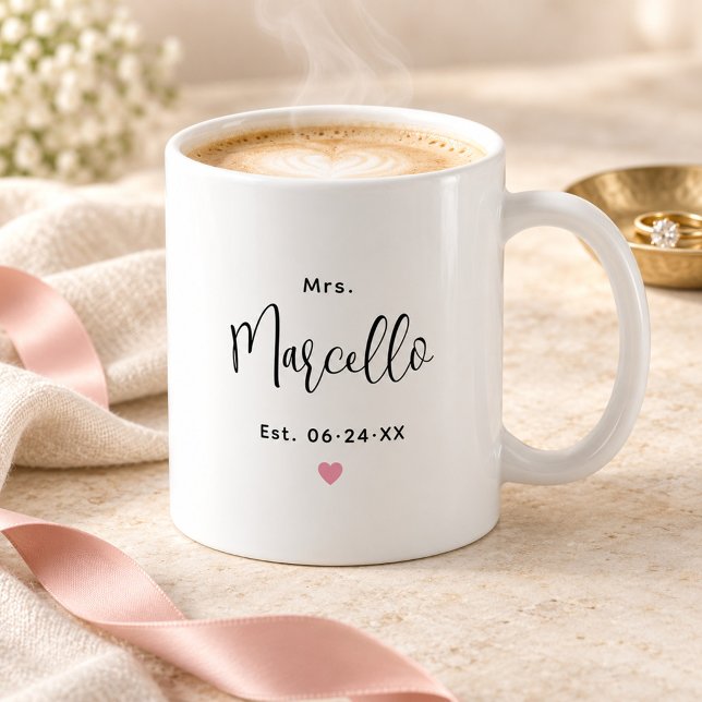 Elegantes Mrs.-Schriftzug-Hochzeitsmonogramm Kaffeetasse (Von Creator hochgeladen)