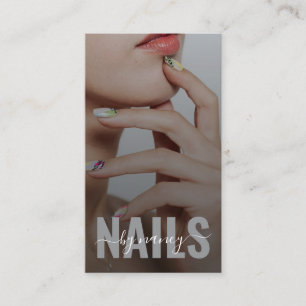 Elegantes Nageldesigner-Foto Monogramm QR-Code Visitenkarte
