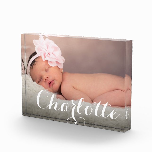 Elegantes Name Script Overlay Custom Baby Foto (Rechts)
