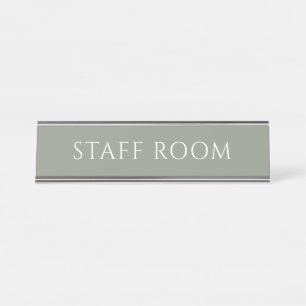 Elegantes Namensschild für das Personalzimmer in S