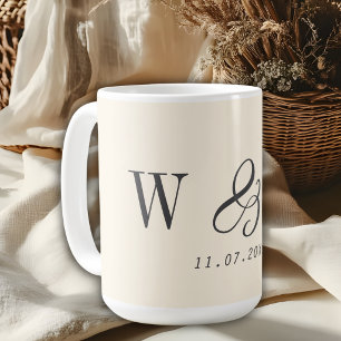 Elegantes naturcreme-farbenes Anfangsbuchstaben-Ho Kaffeetasse