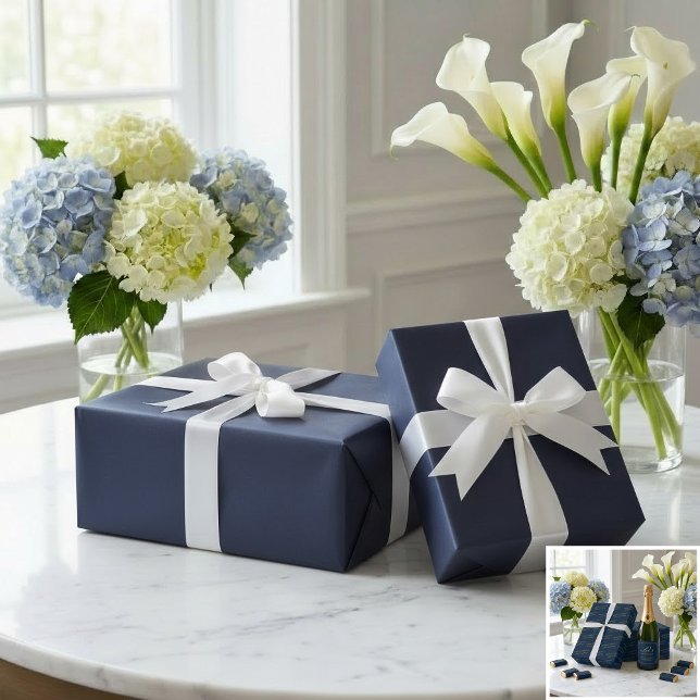 Elegantes Navy 80. Geburtstag Geschenkpapier (Von Creator hochgeladen)