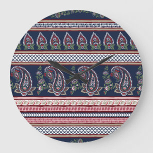 Elegantes Navy-Paisley: Zeitloses Bordüren-Design Große Wanduhr