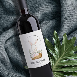 Elegantes Niedliches Bunny im Blumenkorb Kindergeb Weinetikett